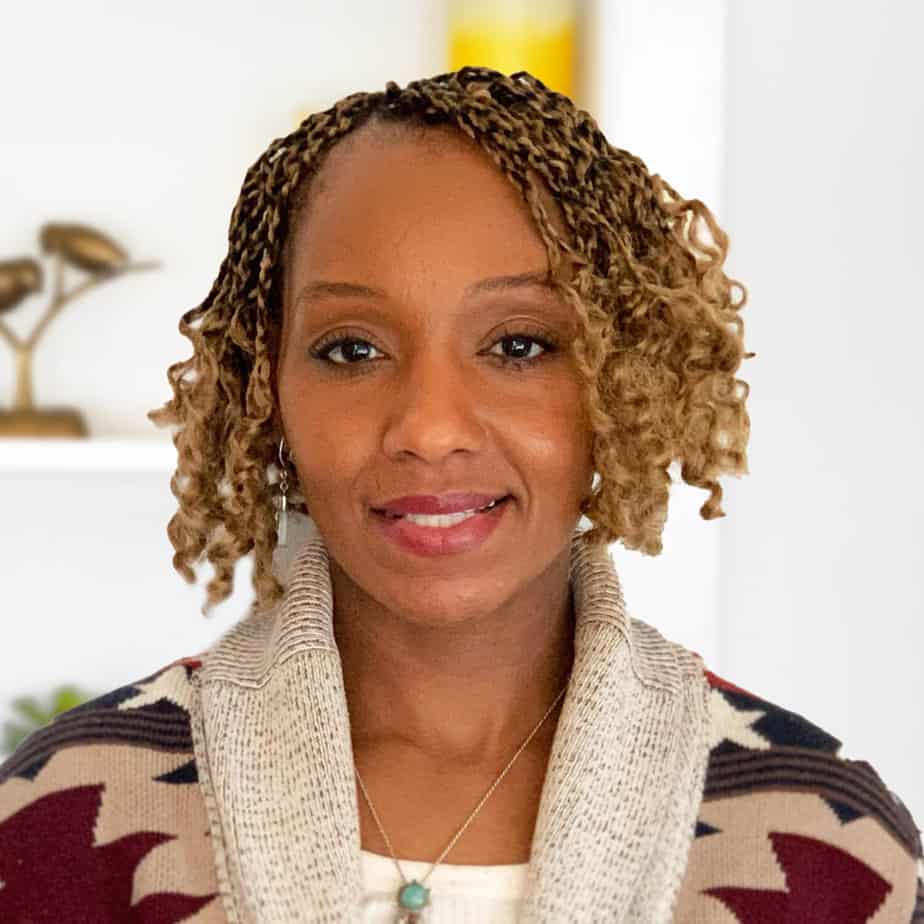 Akilah Barr
