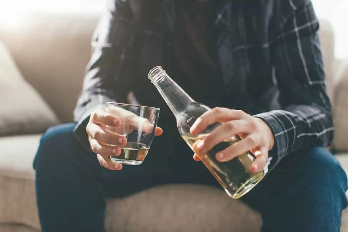 man-drinking-alcohol-addiction-treatment