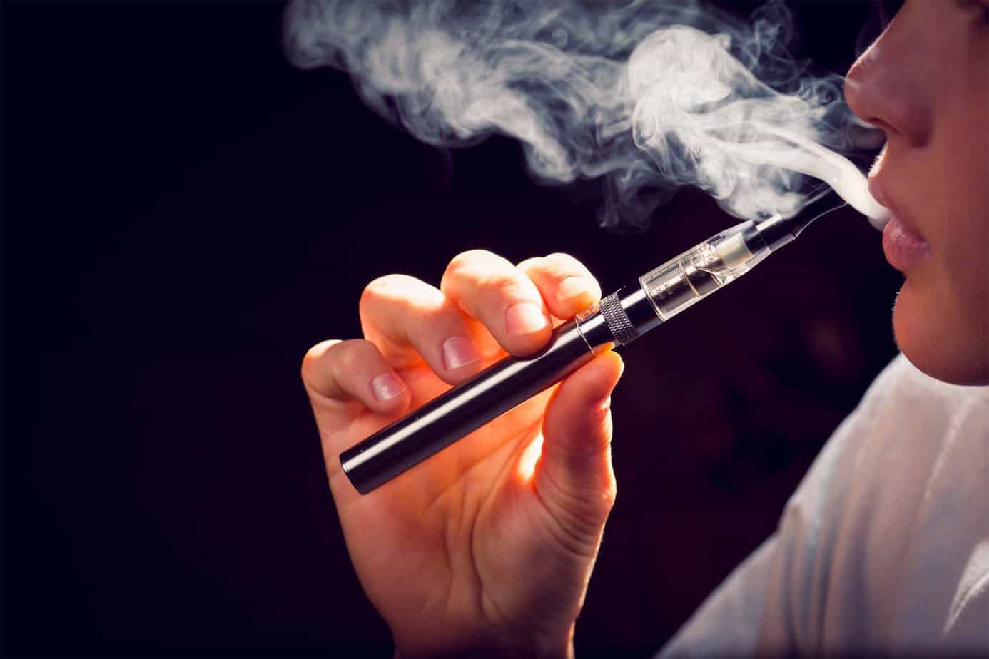 CDC Investigating 380 Cases of Lung Disease Linked to Vaping