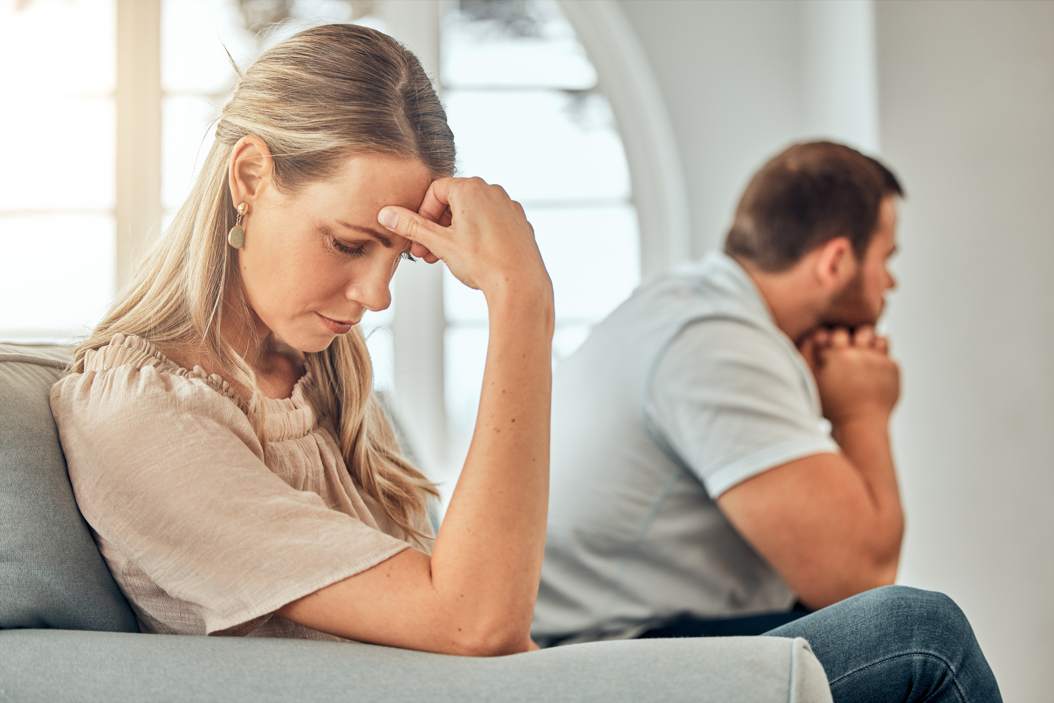 romantic couple struggling to break trauma bond